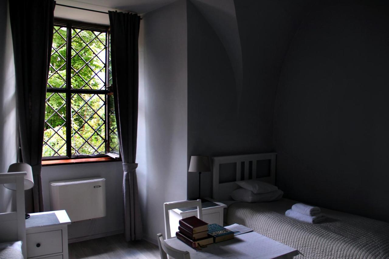 Dom Gosci Opactwa Benedyktynow Motel Tyniec